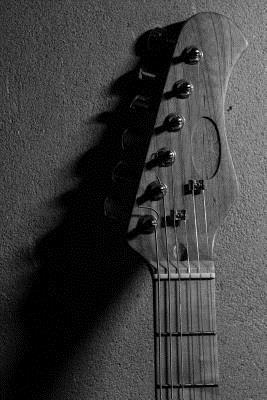 Read Online Guitar in Black and White Journal: 150 Page Lined Notebook/Diary -  file in PDF